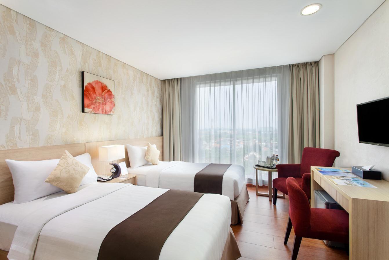 Days Hotel & Suites By Wyndham Jakarta Airport Tangerang Exterior foto