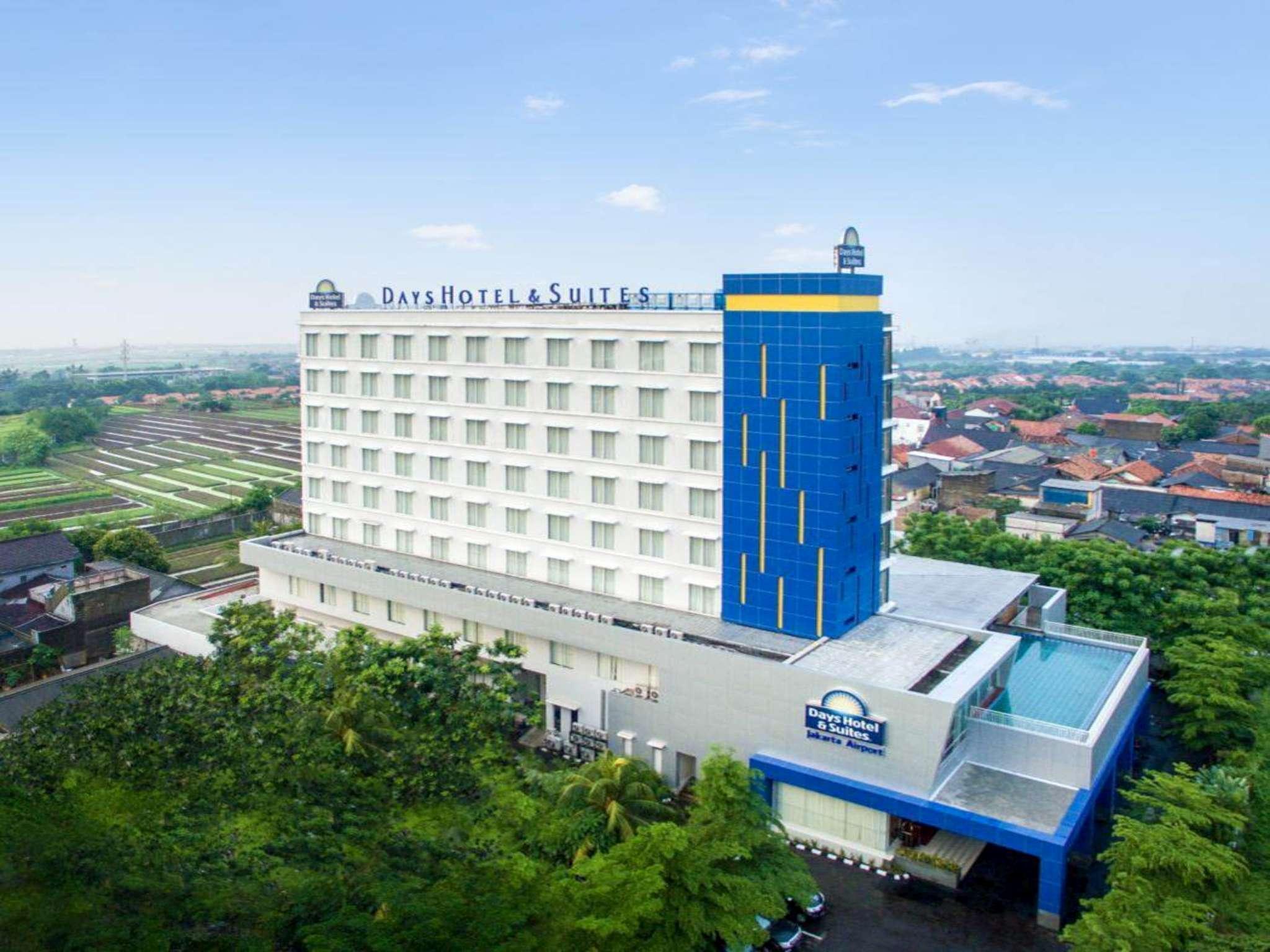 Days Hotel & Suites By Wyndham Jakarta Airport Tangerang Exterior foto